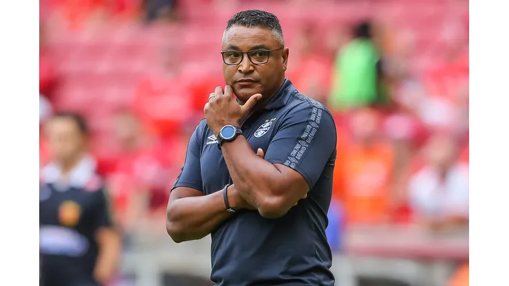 - Roger Machado, técnico do Grêmio