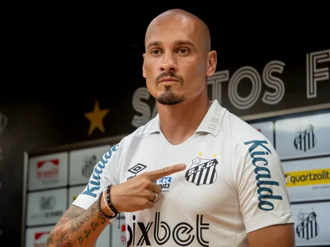 Animado! Maicon comenta estreia pelo Santos e mostra confiança na Sulamericana