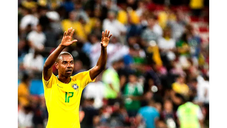 Moscou - 27/06/2018 - Copa do Mundo 2018 - Brasil X Servia - Fernandinho do Brasil durante partida contra o Servia no estadio Spartak pelo campeonato Copa do Mundo 2018. Foto: Ale Cabral/AGIF
