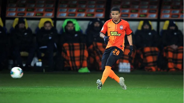Créditos: Divulgação/Shakhtar Donetsk - Cipriano abre portas para jogar no Corinthians