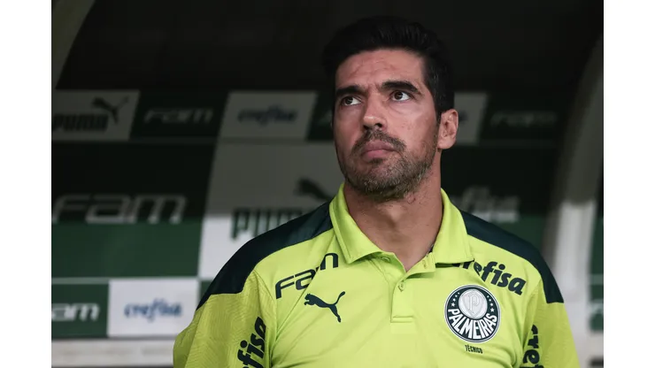 Foto: Ettore Chiereguini/AGIF - Abel Ferreira técnico do Palmeiras durante partida contra o Bragantino no estadio Arena Allianz Parque pelo campeonato Paulista 2022