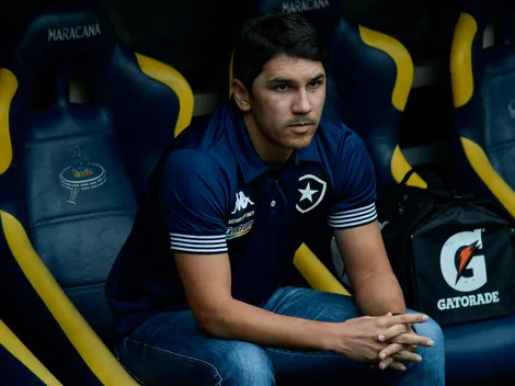 Lucio Flavio expõe aspecto positivo da eliminação do Botafogo no Carioca 