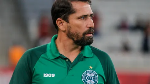 Gabriel Machado/AGIF -Gustavo Morínigo, técnico do Coritiba
