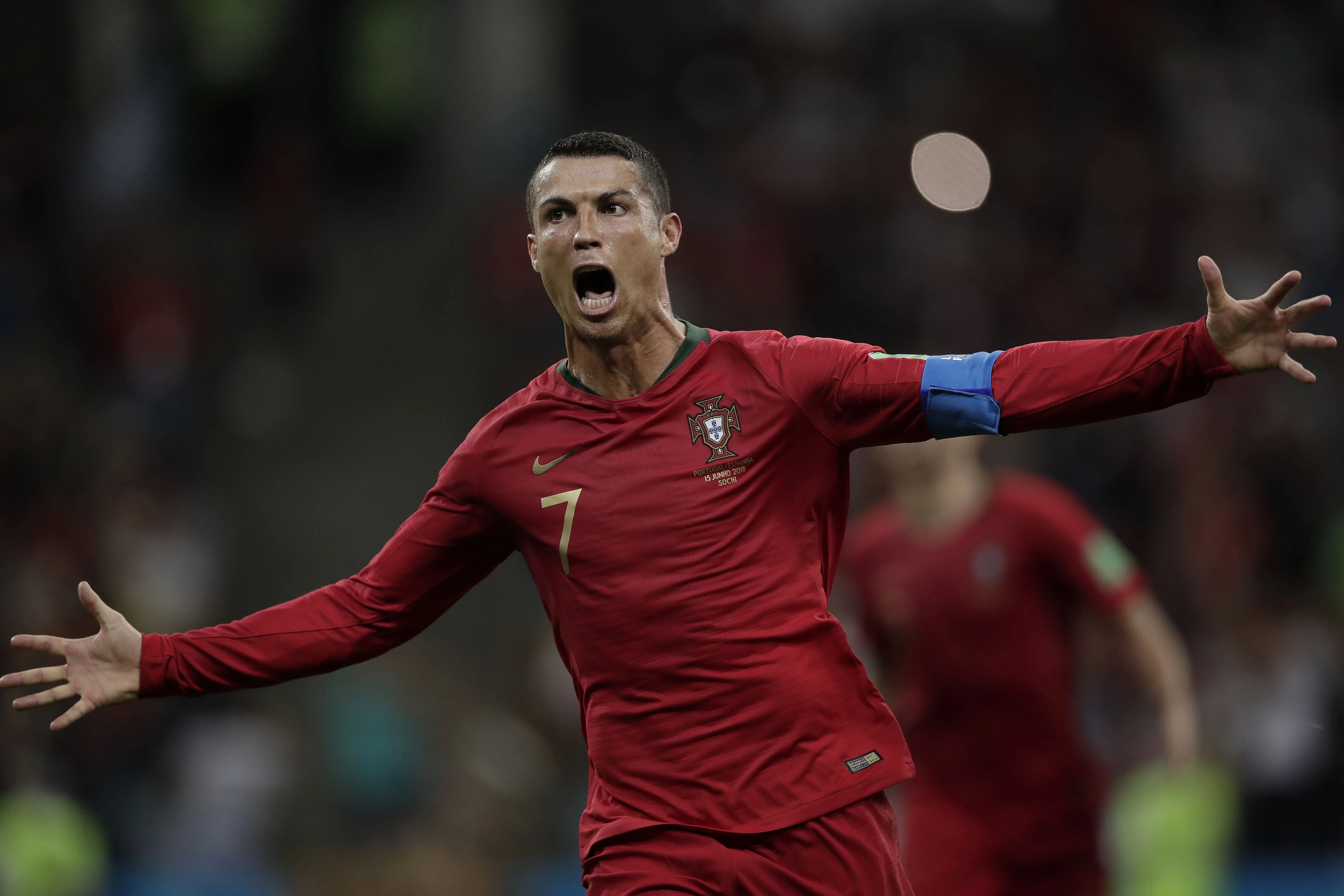 Foto: André Mourão/AGIF / CR7 com a camisa de Portugal