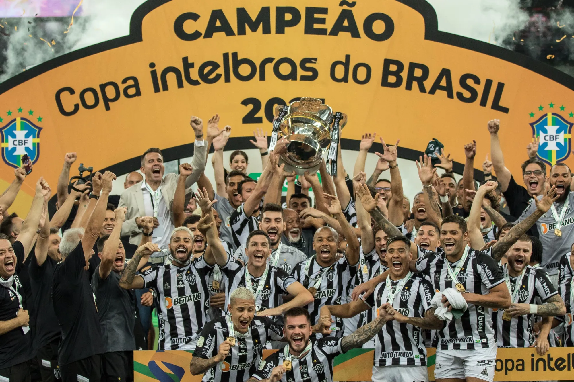 Foto: Robson Mafra/AGIF