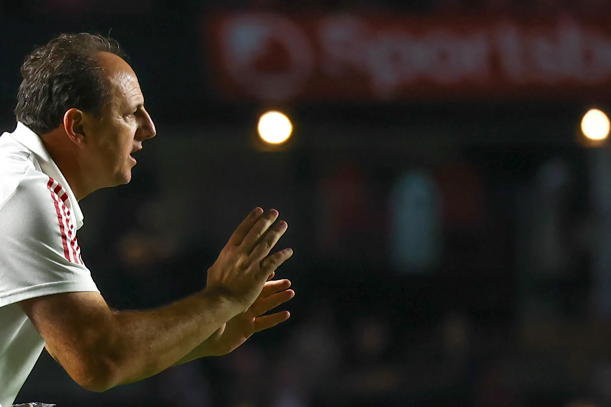 SP – Sao Paulo – 06/12/2021 – BRASILEIRO A 2021, SAO PAULO X JUVENTUDE – Rogerio Ceni tecnico do Sao Paulo durante partida contra o Juventude no estadio Morumbi pelo campeonato Brasileiro A 2021. Foto: Marcello Zambrana/AGIF