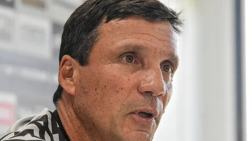 Foto: Thiago Ribeiro/AGIF- Zé Ricardo aprovou a estreia da jovem promessa