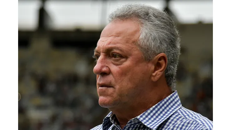 Foto: Thiago Ribeiro/AGIF: Abel Braga pediu demissão na manhã desta quinta-feira