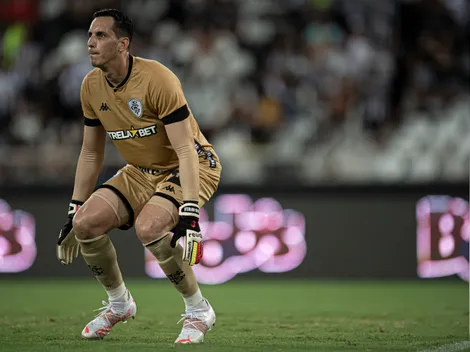 Gatito sai em defesa de defensor do Botafogo