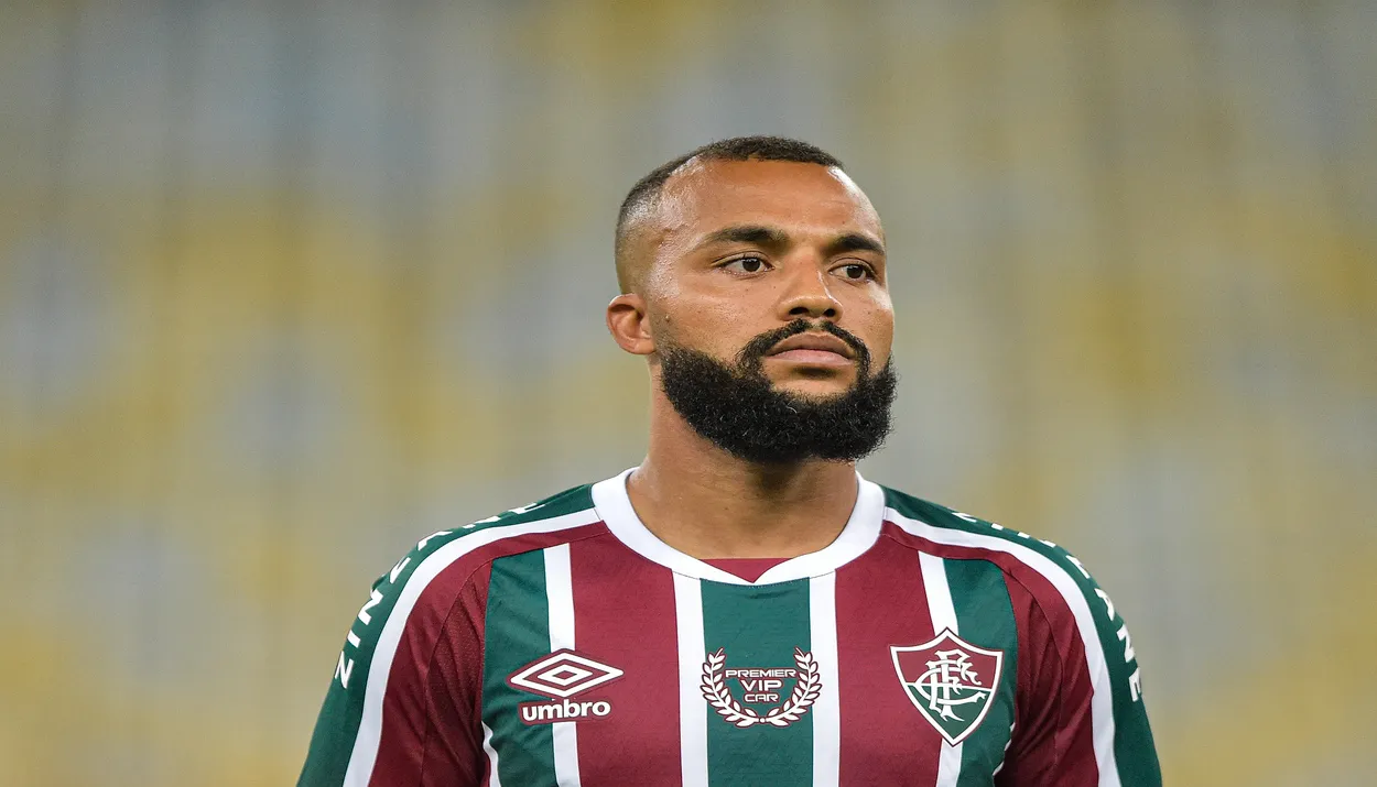 Thiago Ribeiro/AGIF – Samuel Xavier, lateral-direito do Fluminense