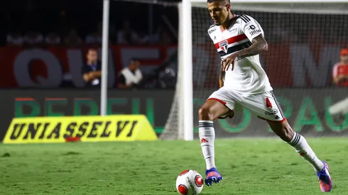 Foto: Marcello Zambrana/AGIF – Diego Costa é um dos desfalques do São Paulo para está quarta-feira