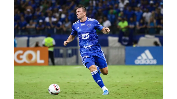 Foto: Fernando Moreno/AGIF- Eduardo Brock é desfalque certo na partida da Copa do Brasil
