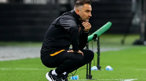 Marcello Zambrana/AGIF – Vítor Pereira, técnico do Corinthians