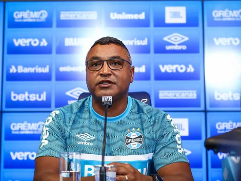 Roger cobra apoio e revolta torcida do Grêmio na web