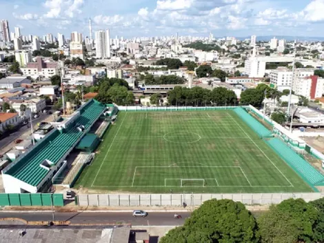 PELA REABILITAÇÃO! Fluminense desembarca em Cuiabá visando ganhar posições no Brasileiro