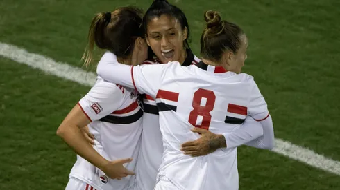 Foto: Rebeca Reis/AGIF – São Paulo venceu a primeira partida na competição