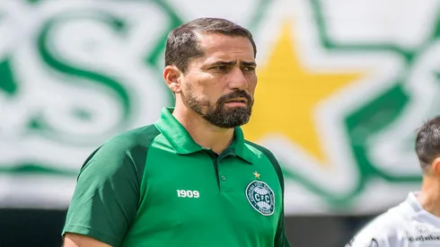 Robson Mafra/AGIF – Gustavo Morínigo, técnico do Coritiba