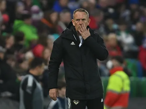 Técnico da Irlanda do Norte pede desculpas após comentários sexistas 