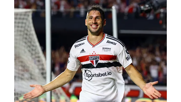 Foto: Marcello Zambrana/AGIF - Calleri tem números surpreendentes atuando no Morumbi