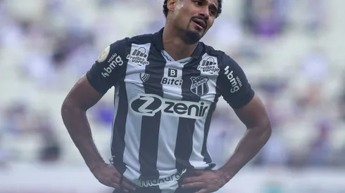Foto: Pedro Chaves/AGIF – Vasco tenta contratação de defensor do Atlético
