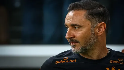Marcello Zambrana/AGIF – Vítor Pereira, técnico do Corinthians
