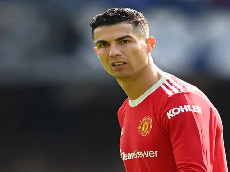Cristiano Ronaldo ‘incorpora’ Calleri e tem atitude lamentável contra torcedor após derrota do United na Premier League