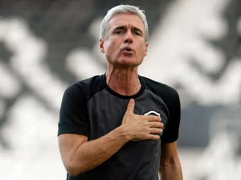 Botafogo rescinde com atacante que não estava nos planos do técnico Luís Castro