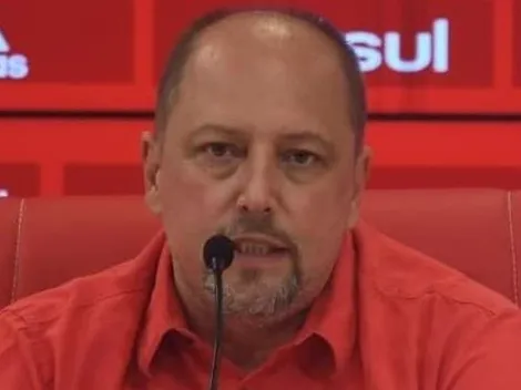 Inter leva ‘gancho’ por celular arremessado em Lucas Silva no Gre-Nal 