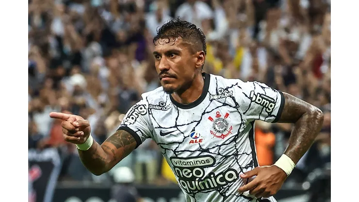 Foto: Marcello Zambrana/AGIF/Paulinho comemora gol pelo Corinthians