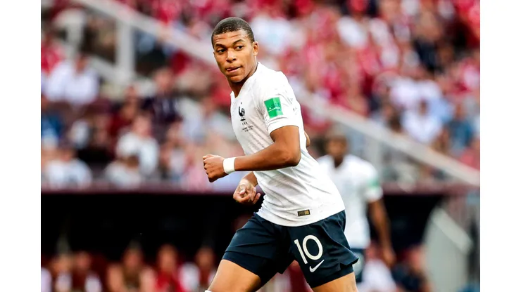 Foto: Ale Cabral/AGIF- Moscou - 26/06/2018 - Copa do Mundo 2018 - Dinamarca X Franca - Mbappe durante partida contra o Dinamarca,o jovem ainda não decidiu seu futuro.