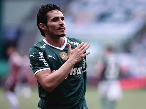 Raphael Veiga celebra título e revela pedido de Abel ao elenco do Palmeiras 
