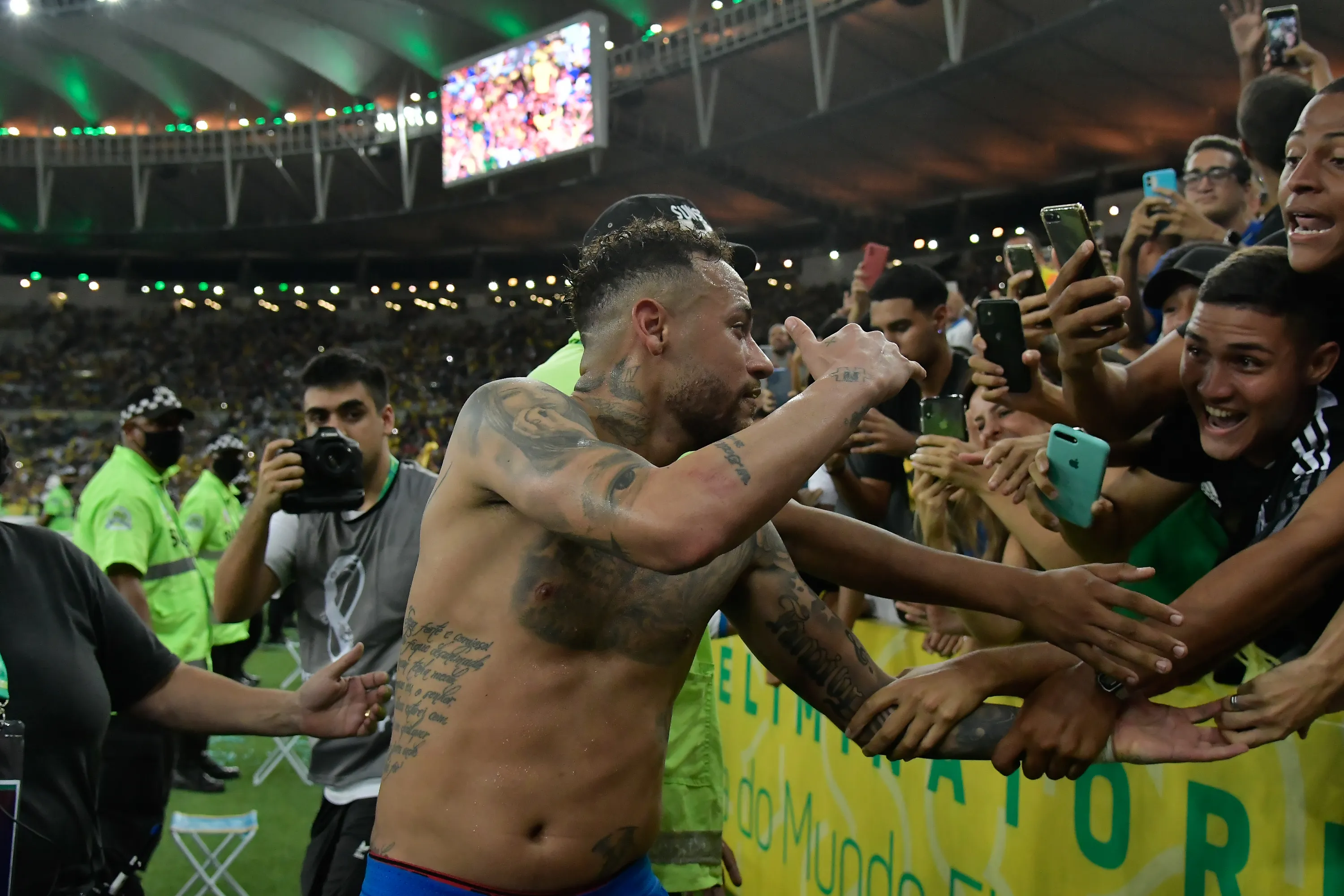 Foto: Thiago Ribeiro/AGIF – Maioria dos brasileiros se mostram a favor da Copa do Mundo em novembro