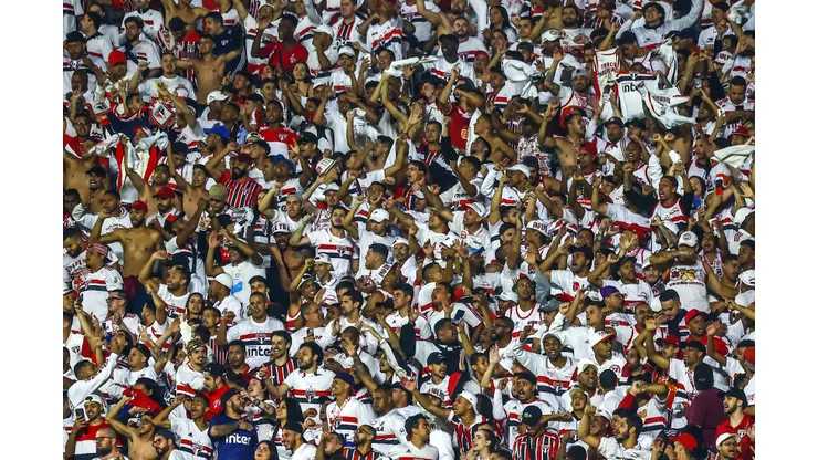 Foto: Marcello Zambrana/AGIF - São Paulo quebra recordes de público e renda no Paulistão