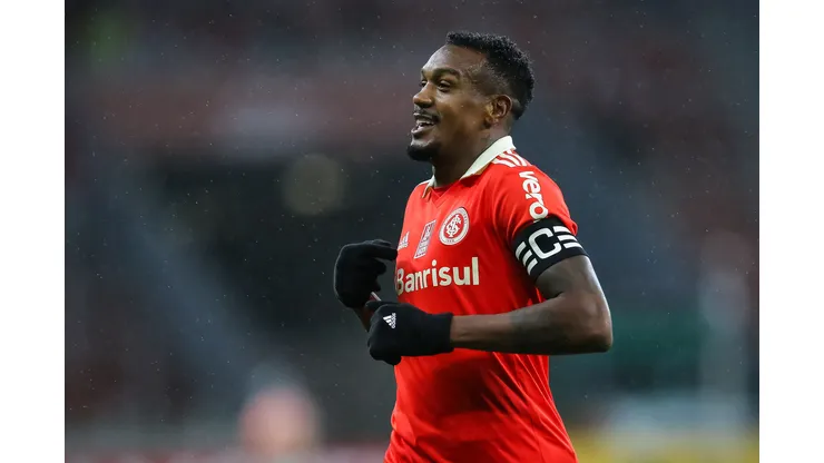 Foto: Pedro H. Tesch/AGIF- Edenilson é um dos principais jogadores do Colorado