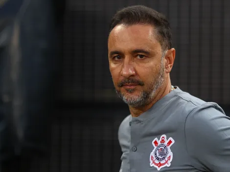 Jornalista 'sai da casinha', expõe fator crucial e detona Vítor Pereira no Corinthians
