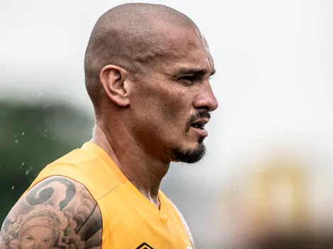 Bustos ‘bate o martelo’ e define escalação do Santos para enfrentar o Palmeiras