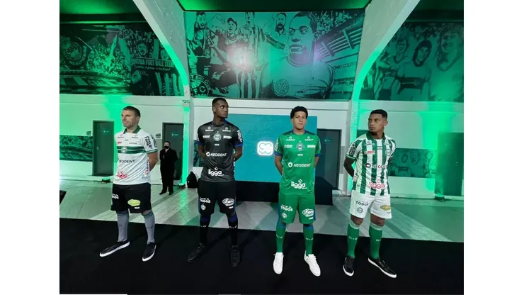 Thiago Ribeiro - novos uniformes do Coritiba