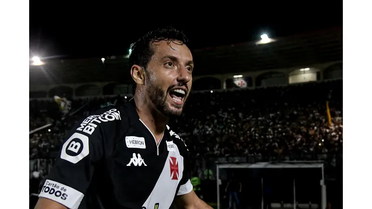 Foto: Thiago Ribeiro/AGIF - Nenê pede atacante nível europeu no Vasco