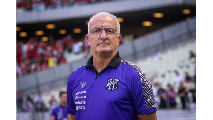 Lucas Emanuel/AGIF - Dorival Júnior, técnico do Ceará