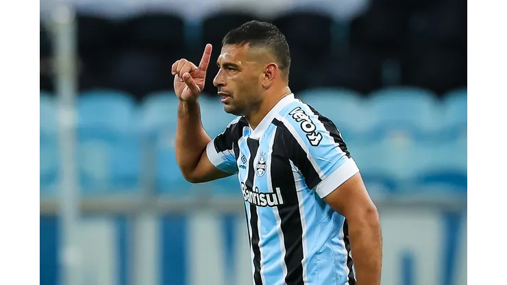 Foto: Pedro H. Tesch/AGIF- Diego Souza ficou treinando no Clube para o duelo contra o Vila Nova