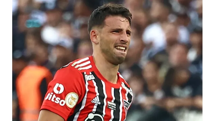 Foto: Marcello Zambrana/AGIF - Calleri fez elogios ao rival do São Paulo.