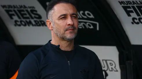 Marcello Zambrana/AGIF – Vítor Pereira, técnico do Corinthians