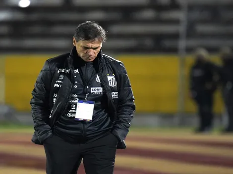 Bustos critica interferência do VAR em gol que daria vitória ao Santos 