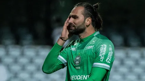 Foto: Robson Mafra/AGIF | Léo Gamalho fala sobre escolhas de Morinígo no Coritiba