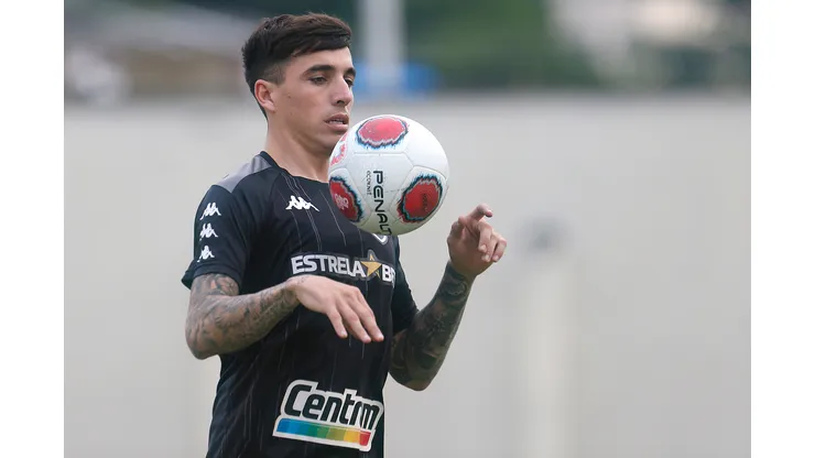 Foto: Vítor Silva/ Flickr Botafogo- Saravia abriu o jogo sobre a fase do Fogão