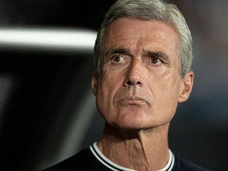 Castro é avisado sobre desfalque do Botafogo por convocação a seleção