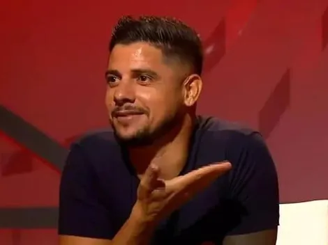 "Pode anotar"; Cicinho 'sai da casinha' e crava resultado entre Corinthians x São Paulo