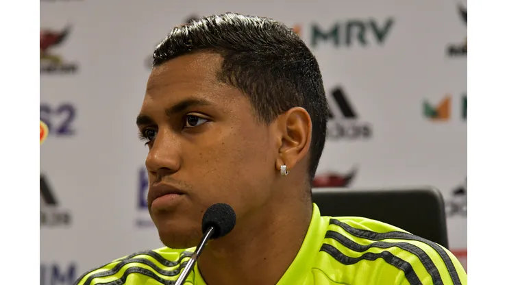 Foto: Thiago Ribeiro/AGIF- Pedro Rocha se mostrou bem insatisfeito com o time