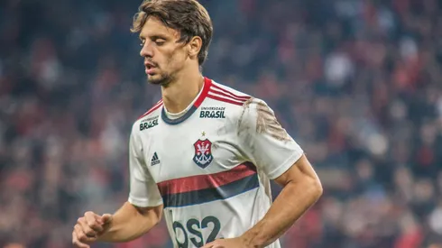 Foto: Gabriel Machado/AGIF - Rodrigo Caio fala sobre dores no tornozelo