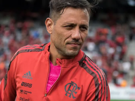 São Paulo expõe interesse em goleiro da Série B após saída de Volpi